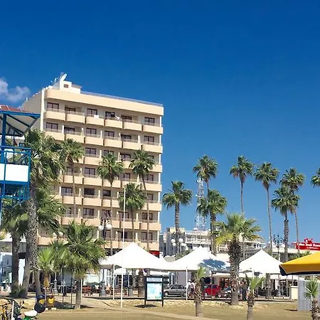 Appartamento Ithaki Phinikoudes No. 105 *