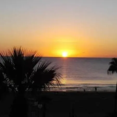 Ithaki Phinikoudes No. 105 Lejlighed Larnaca