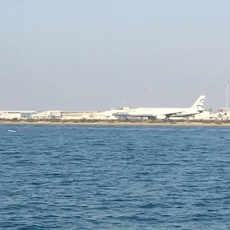 Ithaki Phinikoudes No. 105 Ларнака